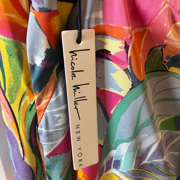 Nicole Miller satin maxi dress. Size L - Picture 4 of 5